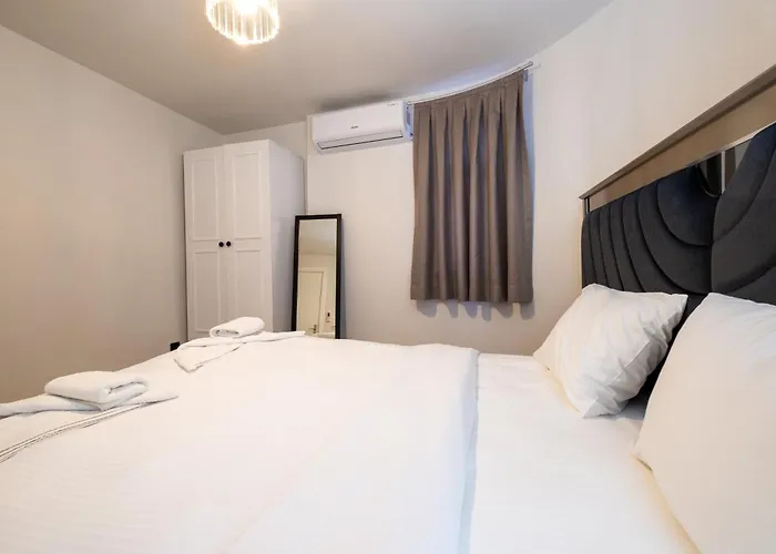 Mayer Taksim Κωνσταντινούπολη