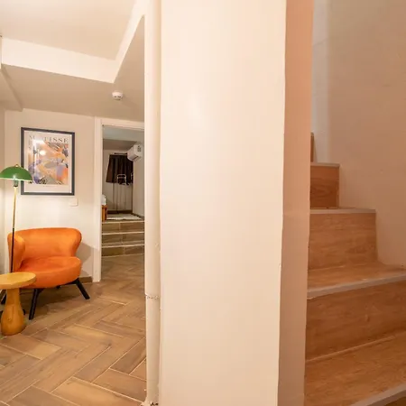 Mayer Taksim Stambuł