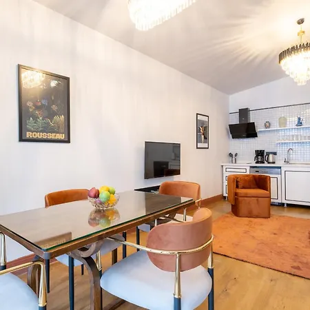 Mayer Taksim Stambuł